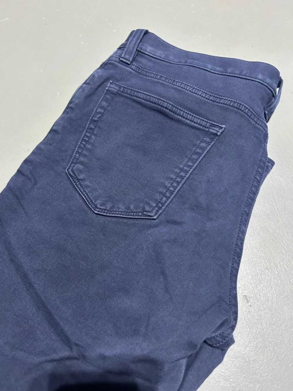 Banana Republic Blue Traveler Skinny Fit Stretch Soft Jean Pants (Men’s 34 x 32)